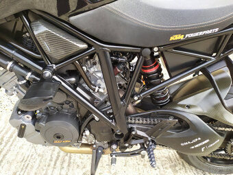 KTM 1290 Super Duke R-2017 - 5