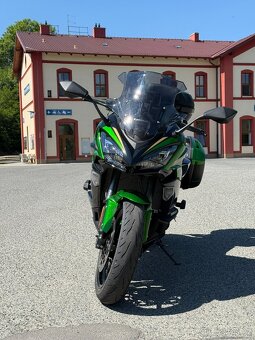 Kawasaki Ninja 1100SX SE Tourer - 5