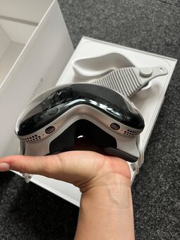 Apple Vision Pro 256GB - 5