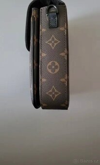 Louis Vuitton kabelka pres rameno - 5