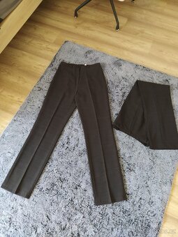 Dámský kalhotový kostýmek, vel. 38 (sako + 2x kalhoty) - 5