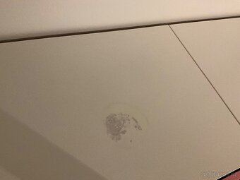 IKEA dětský nábytek+koberec a tapeta Zdarma - 5