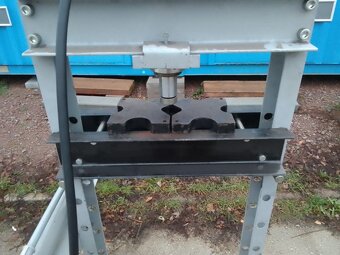 Hydraulický dílenský lis 20T - 5