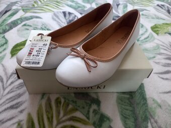 Dámské bílé kožené baleríny vel. 40 - 5