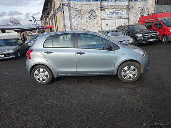 Toyota Yaris 1.3i (64 kW) - 5