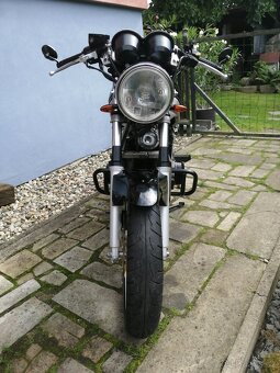 Suzuki GS 500 - 5