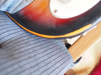 Squier Vintage Modified Telecaster Bass. - 5
