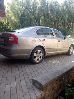 Škoda Octavia 1.8 - 5
