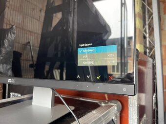 Dell S2415Hb – 24" Full HD - 5