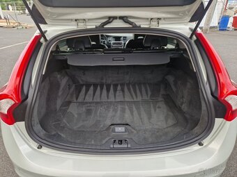Volvo V60, 2.0 D3,TOP STAV,VÝBAVA - 5