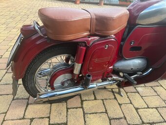 Jawa 250 - kývačka - 5