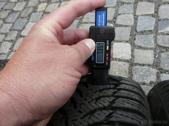 ZIMNÍ PNEU + DISKY 165/65R14 RENAULT 14" - 5