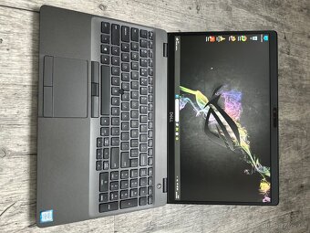 Skvělý NT DELL Latitude – i5-8265U, SSD 256GB,WIN11.PRO (x) - 5