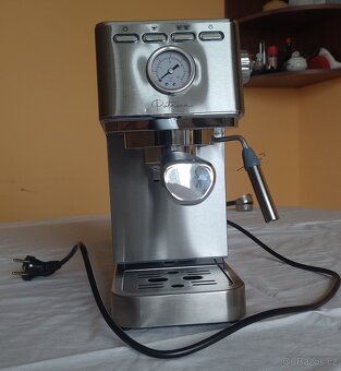 Prodám pákový kávovar Patricca - 5