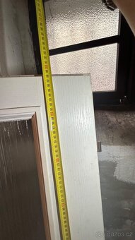 Prosklené interiérové dveře s kováním na levé straně - 5