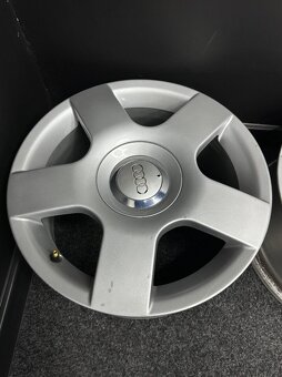 Alu Audi 5x112 16” 8E0601025T - 5