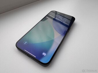 Apple iPhone 15PRO MAX 256GB Černý titan, Pěkný stav - 5