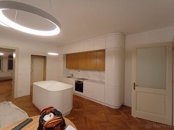 Montér nábytku - 5