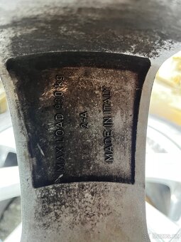 Kola Land Rover R19 - 5