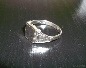 Stříbrný prsten - 5