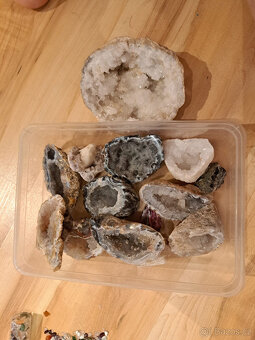 Sbírka vzácných kamenů a minerálů - 5