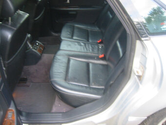 AUDI A8 4.2 220kw quattro tiptronic 1997 - 5