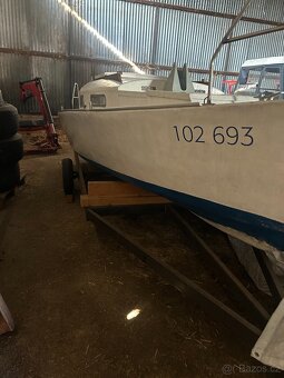 Prodám kajutovou loď Beluga - 5