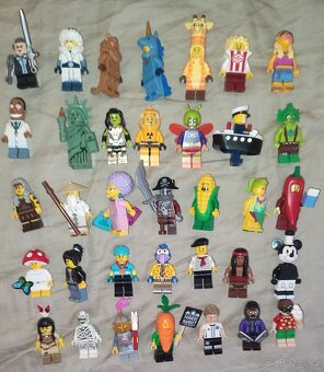 PRODÁM SBÍRKU LEGO MINIFIGURES - 5