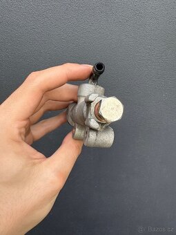 Zadní brzdová pumpa, Suzuki Gsxr 600/750 k6,k7 - 5