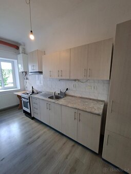 Pronájem pěkného bytu 1+1(velký jako 2+1) v Turnově - 5