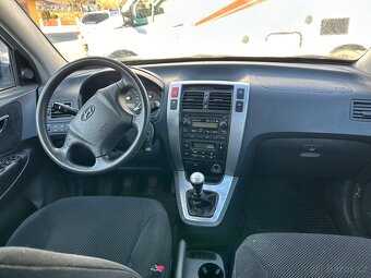 Hyundai Tucson 2.0crdi-4wd - 5