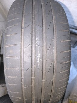 Hankook 235/50/17 - 5