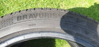 Barum Bravuris 3, 245/40/18 - 5