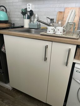 Kuchynská linka IKEA metod (vcetne plyn.sporaku a trouby) - 5