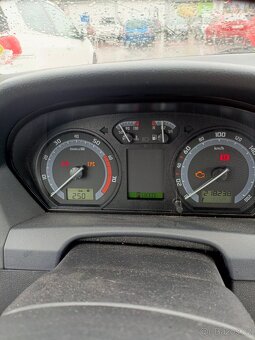 Škoda Fabia I 1.4 16V automat - 5