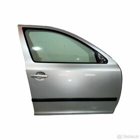 Prodáme všechny dveře LF7T Škoda Octavia 2 sedan r.v.2007 - 5