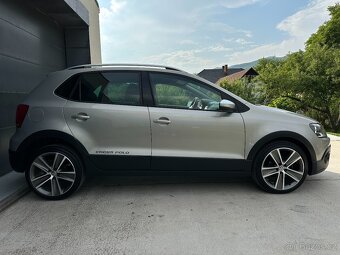Volkswagen Polo CROSS 1.6TDI - 5