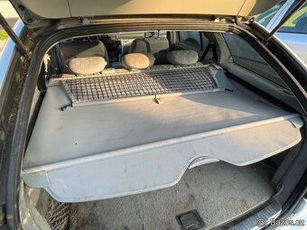 Roleta kufru, rozdelovaci mriz Mercedes W204 a W203 - 5