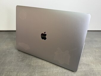 MacBook Pro 15'' 2019 / i9 / 32GB / 512GB SSD / Space Gray - 5