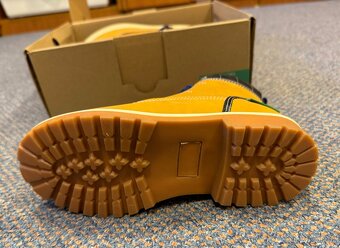 Nové nádherné luxusní dětské boty Benetton - 5