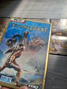 Titan Quest Steelbook zlatý PC hra pro sběratele - 5