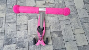 Koloběžka Micro Maxi - 5