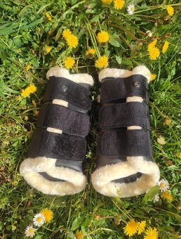 Drezurní chrániče s beránkem - 5