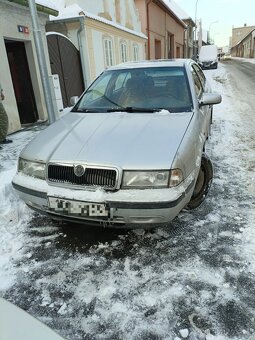 Škoda Octavia 1.6 GLX - 5