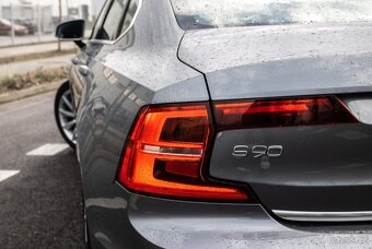 Volvo S90 D4 2.0L Drive-E Momentum A/T8 - 5