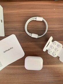 Apple Airpods Pro 2 generace - 5