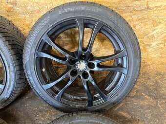 ALU SADA SE ZÁNOVNÍMI ZIMNÍMI PNEU 8Jx18H2 5X120 225/45 R18 - 5