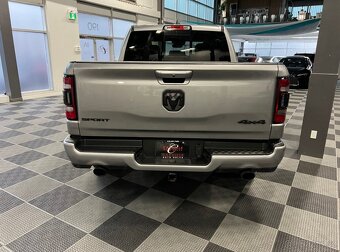 2021 Dodge Ram 1500 sport 4x4 - 5
