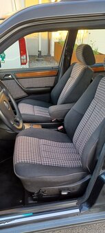 Mercede W124 230TE - 5