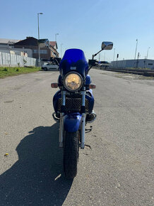Suzuki GSX 1400 - 5